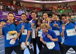 代表门兴替补登场，热刺外租球员高井幸大完成德甲首秀